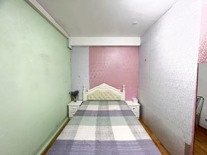 闵行古美(闵行)合租 新时代景庭1室0厅/130平/低楼层