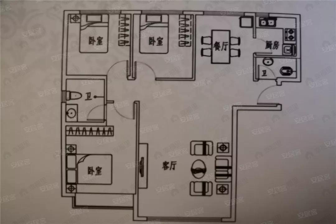 3室2厅2卫建面114平户型图