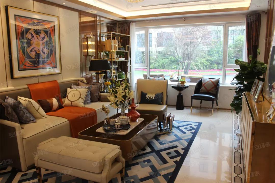 龙湖春江悦茗3室2厅2卫户型图