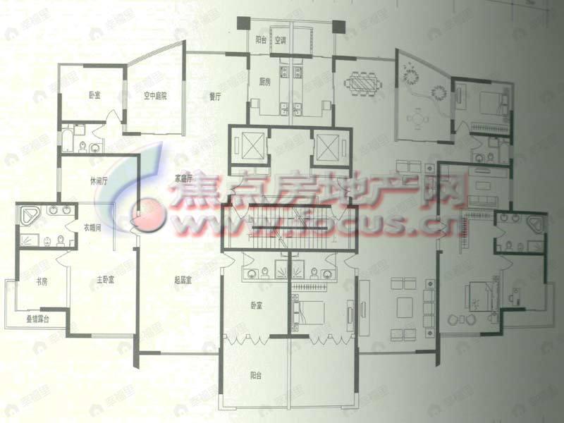 江胜天鹅湖3室3厅户型图