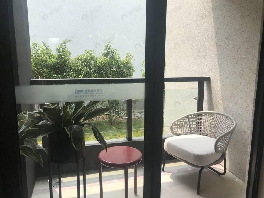 合景万景峰效果图