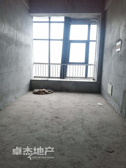 扬州宝龙城市广场珑寓2室1厅48.91平中楼层/共26层