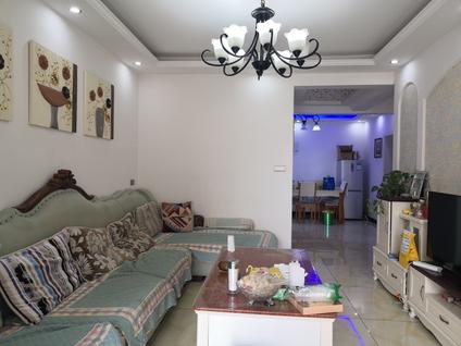 焦作绿都叠翠园3室2厅89平中楼层/共18层