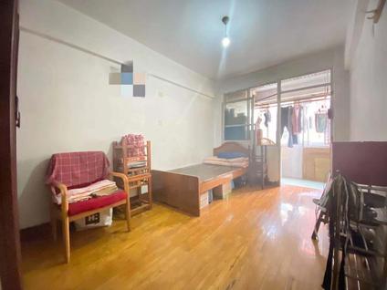 无锡和泰苑2室1厅67.11平中楼层/共7层