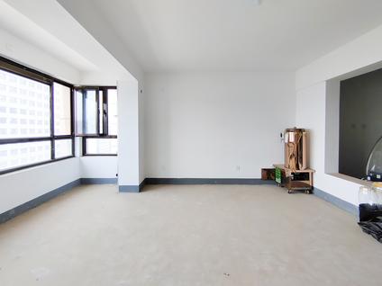 兰州华富瑞士名居3室1厅155平高楼层/共31层