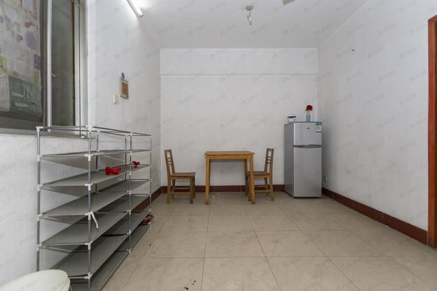 北京阳光绿苑2室2厅57平高楼层/共7层