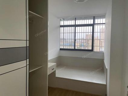 北京嘉华大厦2室2厅92平中楼层/共12层