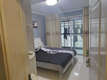 宿州鹏程小区(埇桥)2室2厅97平中楼层/共18层