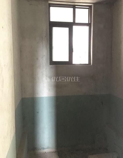 柳州中辰阳光郡5室2厅122.56平低楼层/共23层