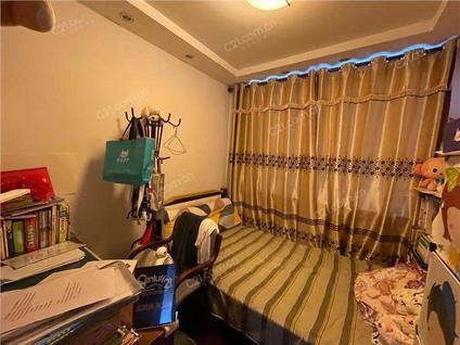 北京四季花城3室2厅135平中楼层/共11层