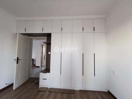 宿州汴北新区安置房2室2厅100.89平低楼层/共18层