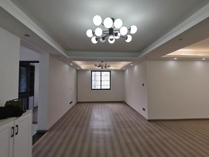 北京南苑社区3室2厅97.63平低楼层/共7层
