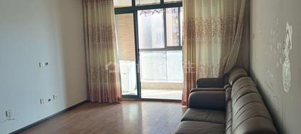 大理洱海庄园2室2厅76.62平高楼层/共16层