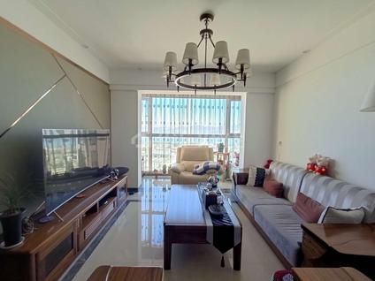 大理花韵蓝山3室2厅121平高楼层/共28层