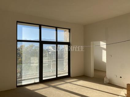 大理大理公馆4室2厅298平低楼层/共1层