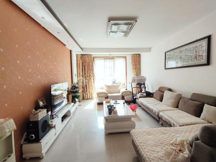 大理鸿鑫佳园3室2厅120.66平高楼层/共7层