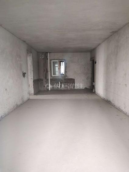 柳州站前馨印象3室2厅92.2平高楼层/共30层