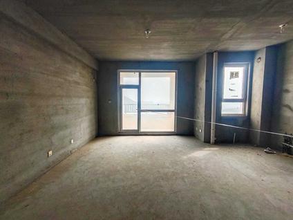 北京鹿山2室2厅82.22平高楼层/共18层