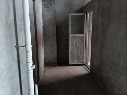 焦作中海左岸2室1厅115平中楼层/共30层