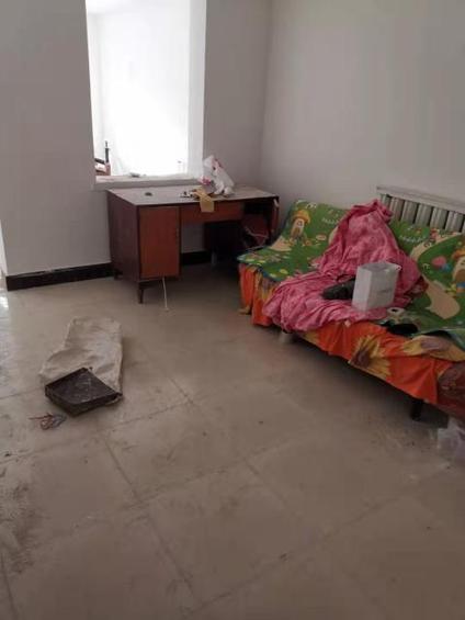 保定史庄街3号楼2室2厅67平低楼层/共6层