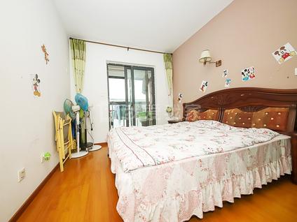 北京华通花园(六区)2室1厅58.8平中楼层/共18层