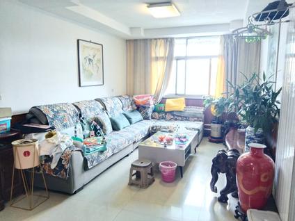 北京和平街四号院3室2厅87平高楼层/共7层