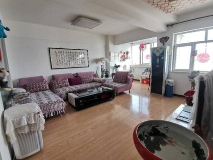 兰州甘肃三建武都路综合楼3室2厅139.59平高楼层/共32层