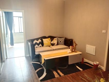 焦作物资供应处家属院3室1厅81.29平高楼层/共6层