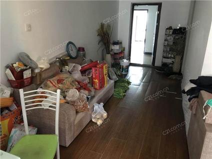 北京金色南郡2室2厅82平低楼层/共18层