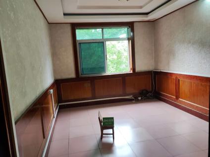 北京江津西路3室1厅84.6平高楼层/共6层