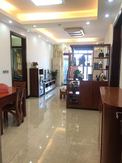 北京友诚花园3室2厅103平高楼层/共8层