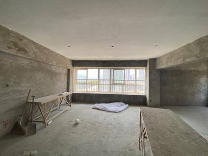 北京王家坞大厦4室2厅176平低楼层/共30层