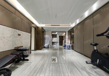 北京希尔顿阳光3室2厅118.7平中楼层/共27层