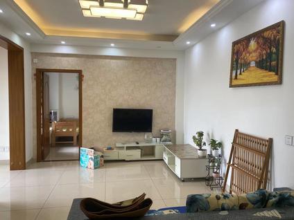 宜宾盛世临港2室2厅72平高楼层/共33层