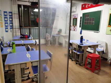 天津双街新邨4室2厅160.8平低楼层/共22层