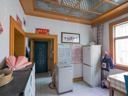 常州劳动新村(南区)2室2厅82平高楼层/共5层