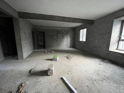 北京亚华宝塔湾3室2厅140平低楼层/共33层