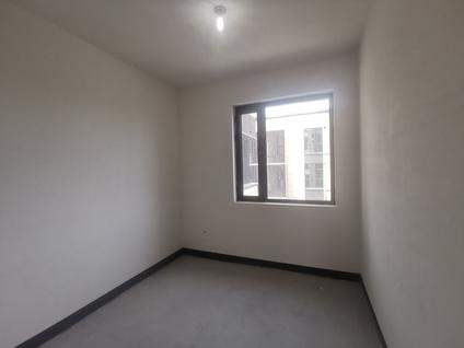 北京富力十号4室2厅176平中楼层/共14层