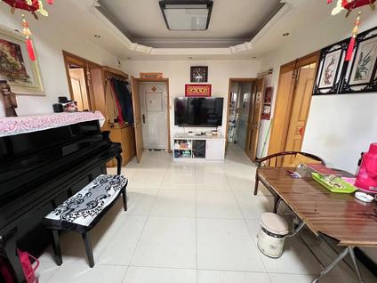 北京信华南里2室1厅69平低楼层/共6层