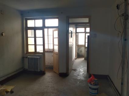 北京昊达鹤苑小区2室1厅58平中楼层/共5层