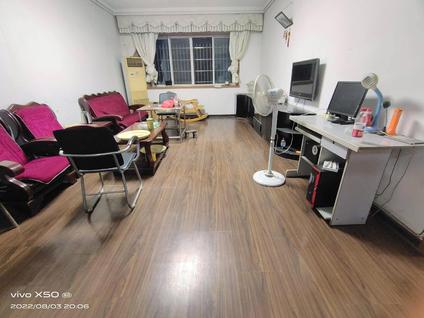 湘潭幸福小区3室2厅143平低楼层/共6层