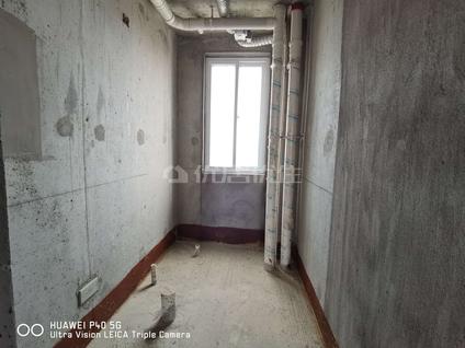 渭南海兴城5室2厅203.6平高楼层/共32层