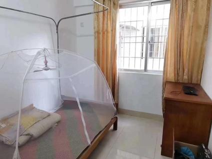 北京都市名居2室2厅75平低楼层/共18层