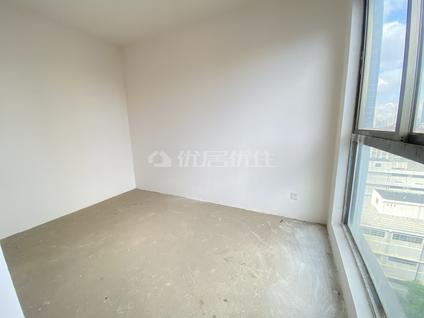 昆明香樟俊园4室2厅124平高楼层/共15层