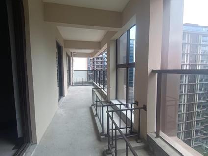 宜宾丽雅龙璟台3室2厅109.5平高楼层/共25层