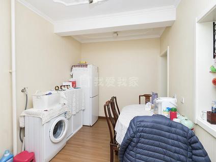 北京大井胡同小区3室1厅75.3平底层/共6层