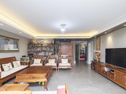 北京华业东方玫瑰(D区)3室2厅176.26平高楼层/共26层