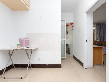 北京什坊院三号院1室1厅38.28平中楼层/共6层