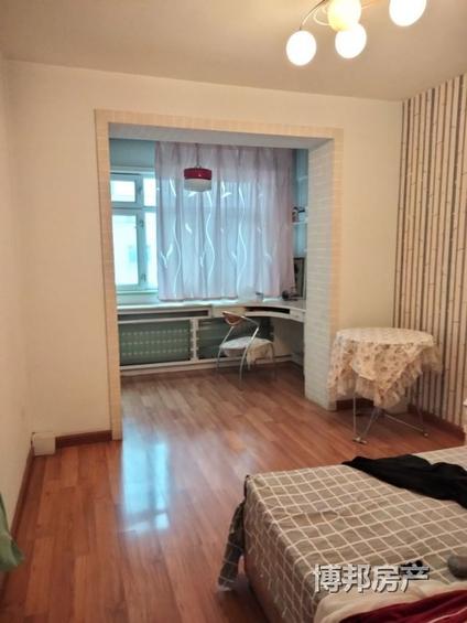 北京吉祥小区3室2厅148.87平低楼层/共18层