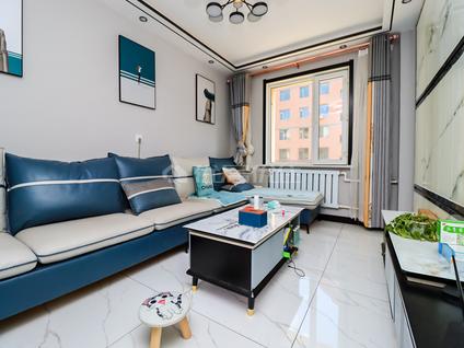 北京电厂宿舍小区2室1厅74平低楼层/共6层